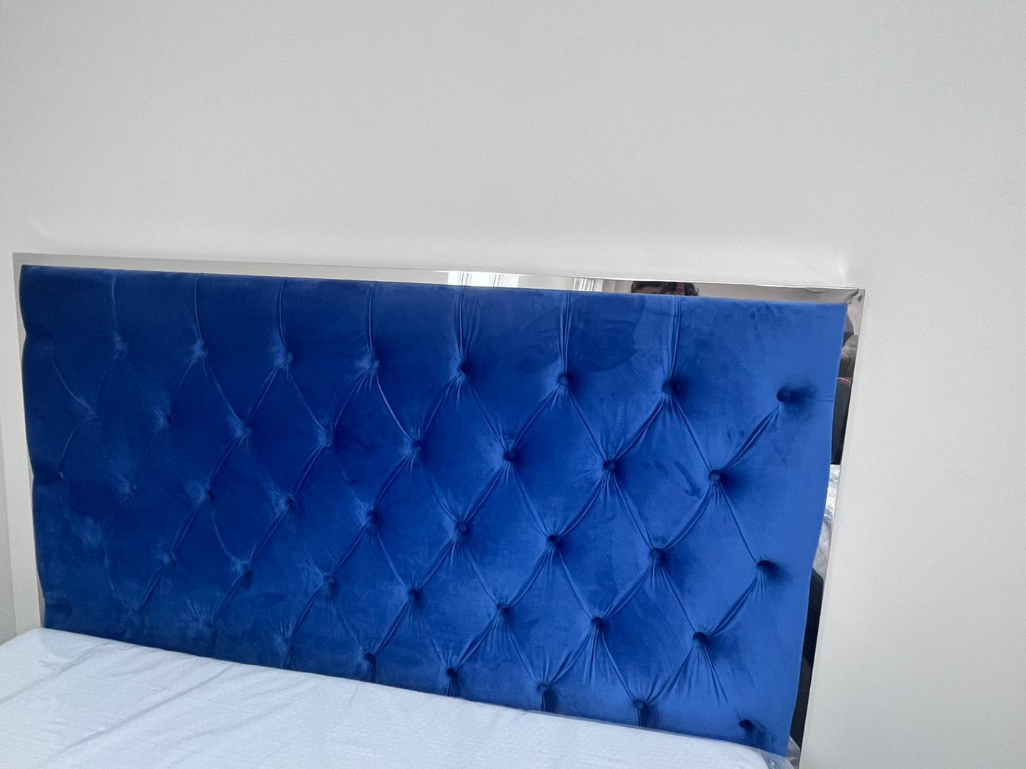 Silver Lining Velvet 508 Bed