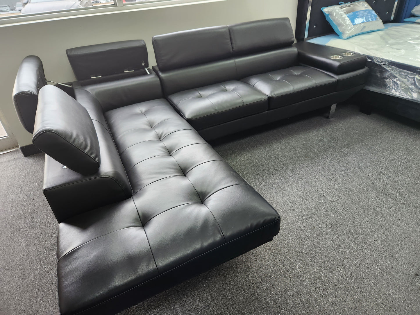Vegas Sectional 5 Seater PU (Black)