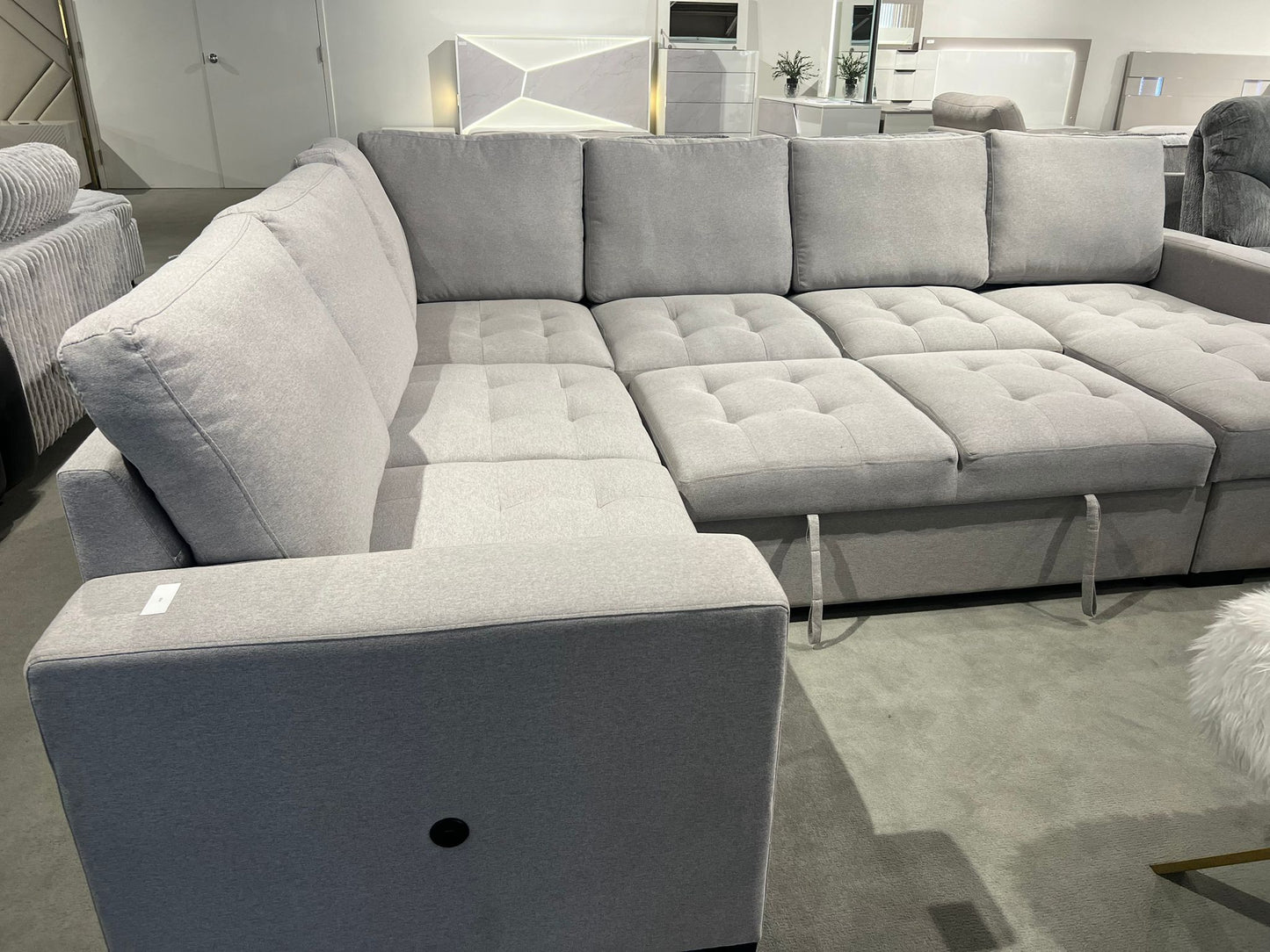Xander Pull Out Sectional Sofa