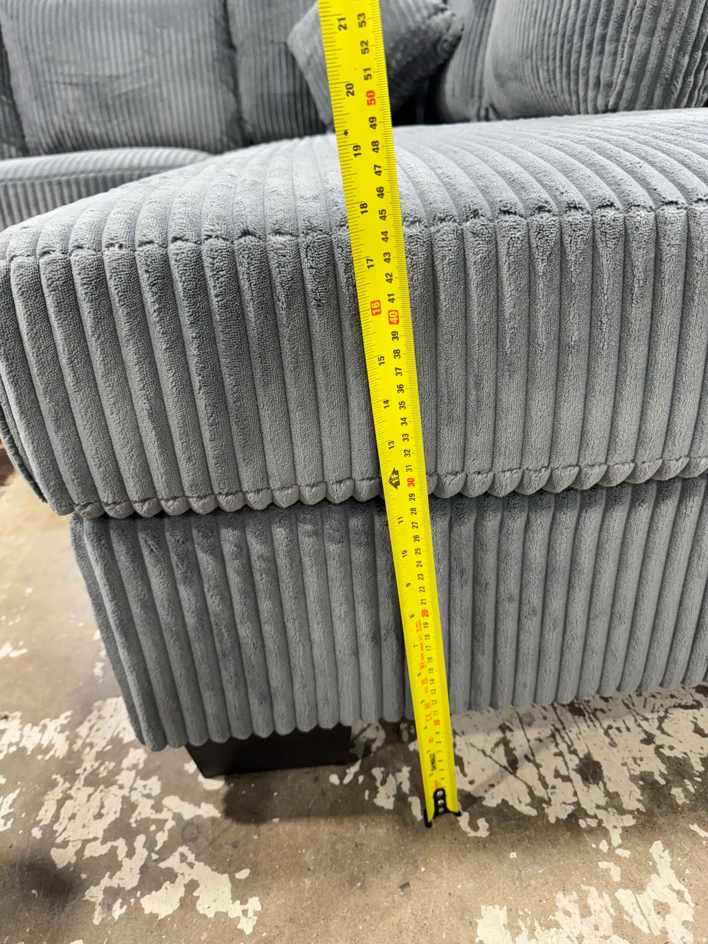 Sabrina RHF 4 Seater Sectional