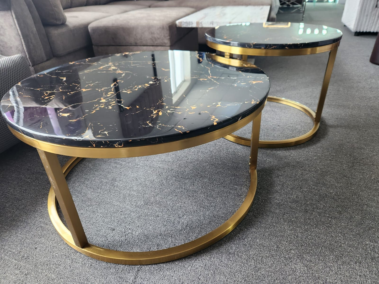 1619 2-Piece Coffee Table