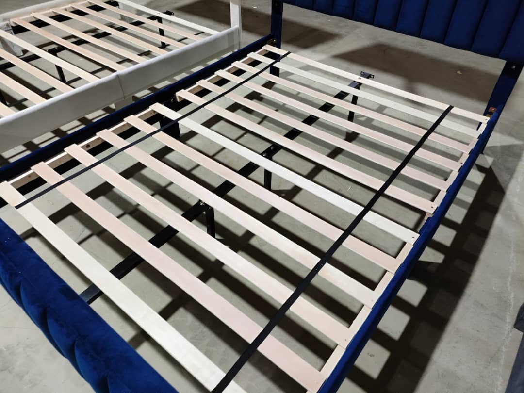 HTS-001 Bedframe (Blue)